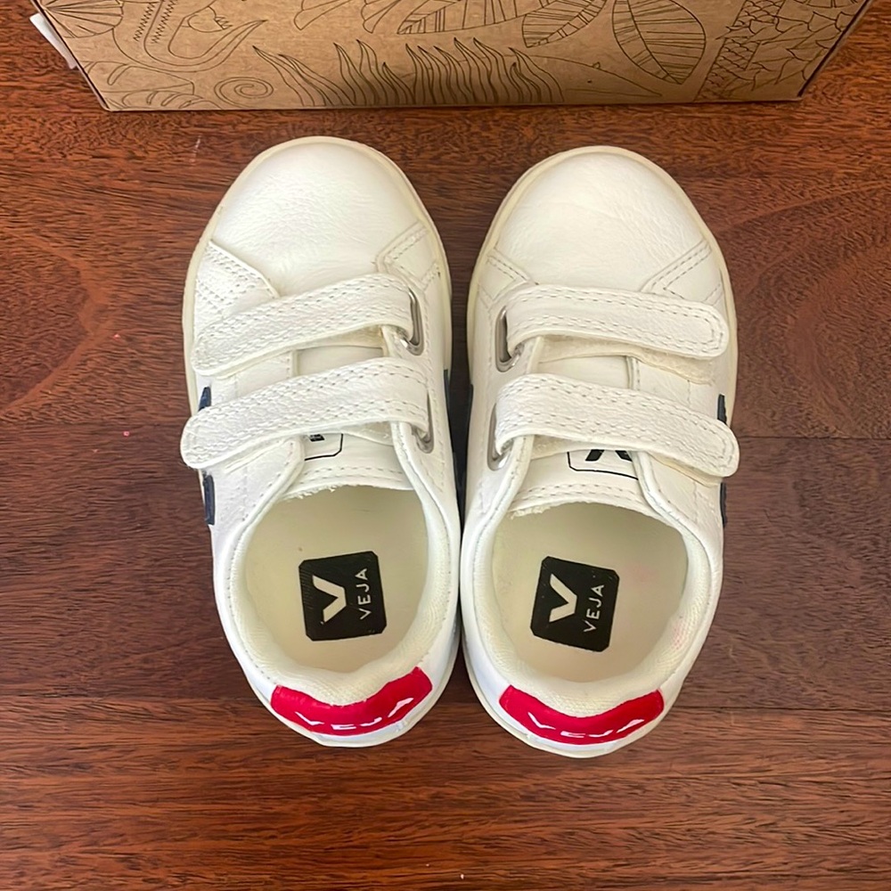 Veja Esplar shoes